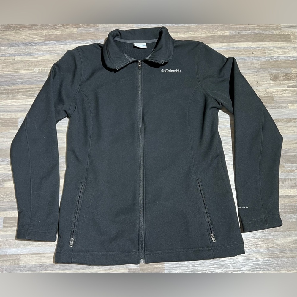 Columbia Lightweight Omni-Shield Soft Shell Jacket Black Women’s Large